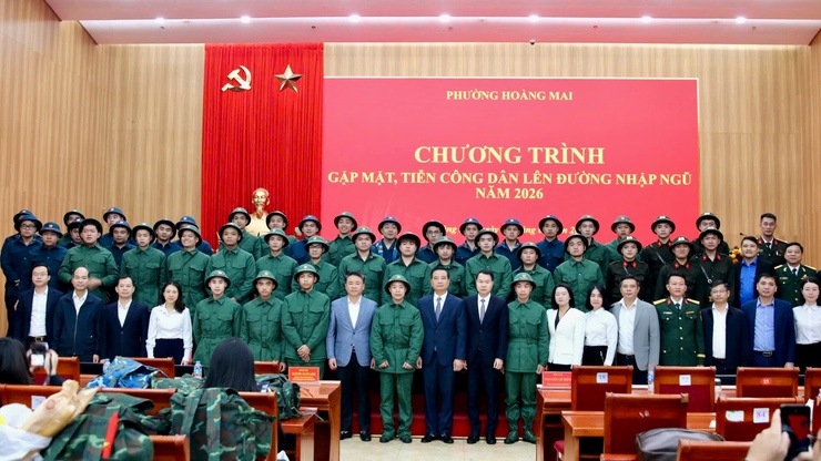 THANH NIÊN PHƯỜNG HOÀNG MAI HĂNG HÁI LÊN ĐƯỜNG NHẬP NGŨ NĂM 2026- Ảnh 3.