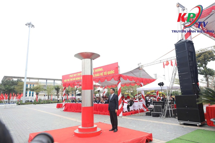 Xã Kiều Phú cùng với các địa phương hoàn thành công tác giao quân tập trung năm 2026, tại Quảng trường Trạng Bùng- Phùng Khắc Khoan xã Thạch Thất thành phố Hà Nội- Ảnh 7.