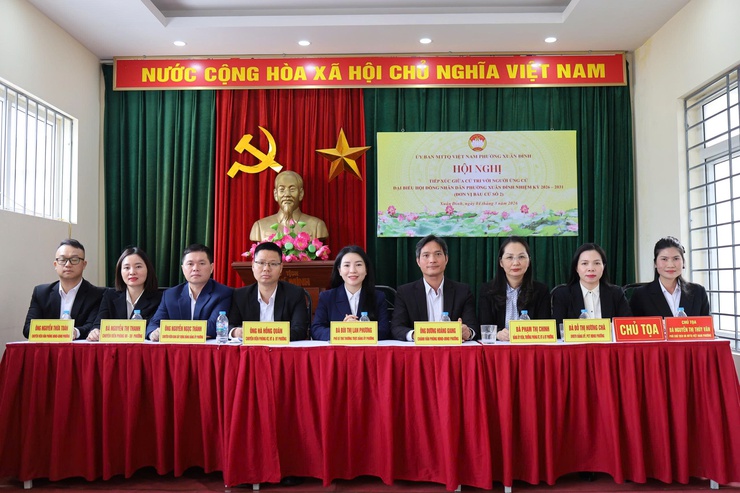 Phường Xuân Đỉnh tổ chức tiếp xúc cử tri đơn vị bầu cử số 02: Phát huy dân chủ, lựa chọn đại biểu xứng đáng- Ảnh 2.