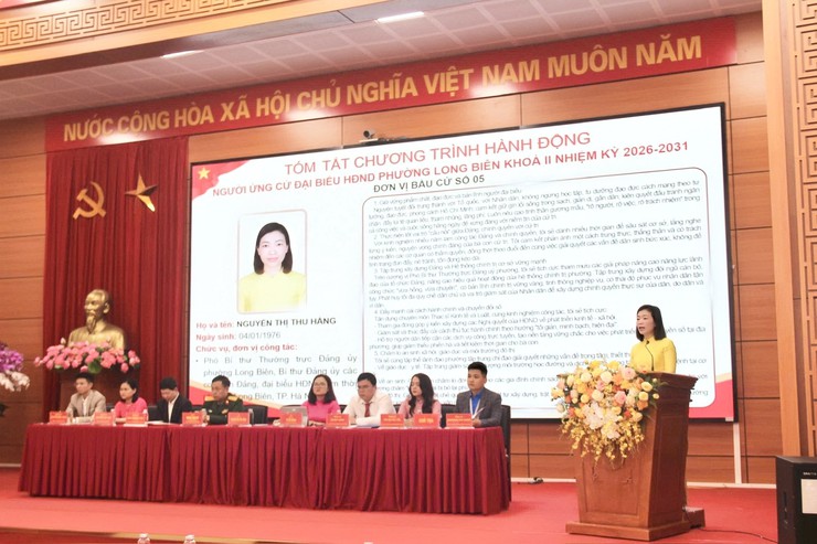 Ứng cử viên đại biểu HĐND phường Long Biên tiếp xúc cử tri tại đơn vị bầu cử số 05- Ảnh 2.