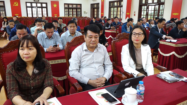 Hội nghị tiếp xúc cử tri vận động bầu cử tại đơn vị số 15, HĐND TP Hà Nội- Ảnh 4.