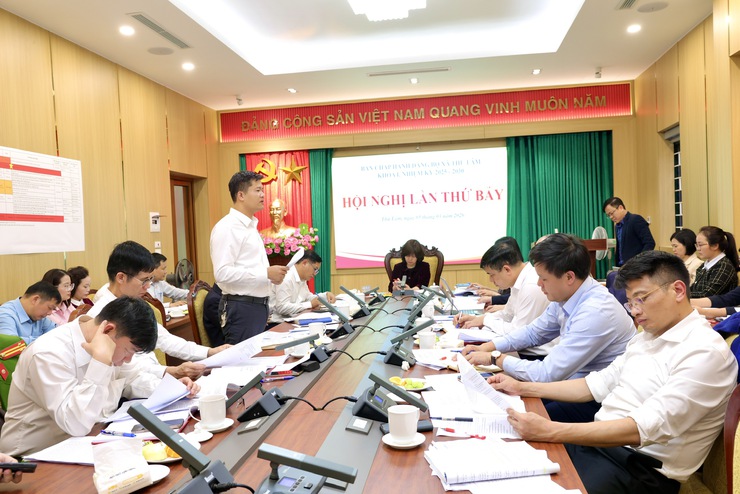 BCH ĐẢNG BỘ XÃ THƯ LÂM KHÓA I,  NHIỆM KỲ 2025-2030 TỔ CHỨC HỘI NGHỊ LẦN THỨ BẢY- Ảnh 6.