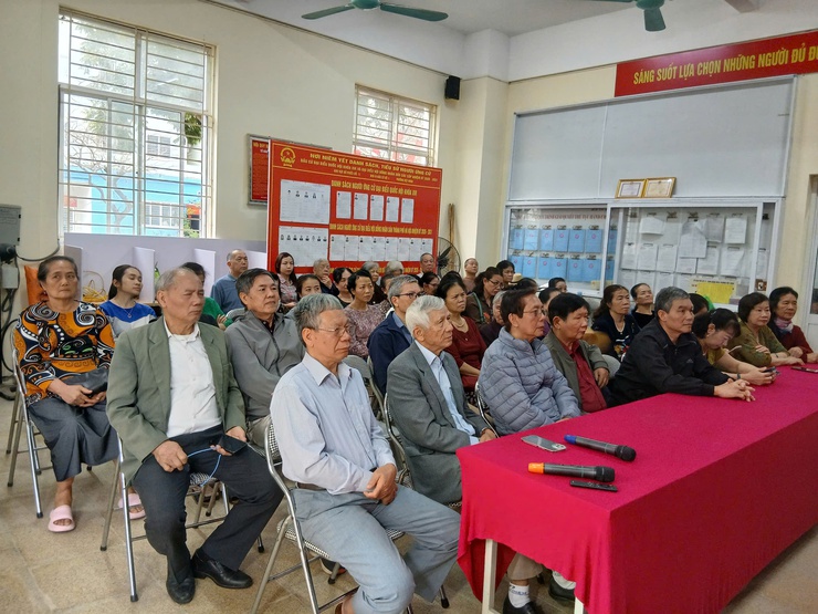 Hội nghị tiếp xúc cử tri với người ứng cử đại biểu Hội đồng nhân dân (HĐND) phường Việt Hưng khóa II, nhiệm kỳ 2026 – 2031 tại Đơn vị bầu cử số 3- Ảnh 6.