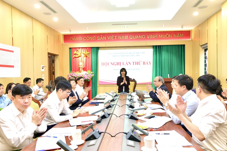 BCH ĐẢNG BỘ XÃ THƯ LÂM KHÓA I,  NHIỆM KỲ 2025-2030 TỔ CHỨC HỘI NGHỊ LẦN THỨ BẢY- Ảnh 2.