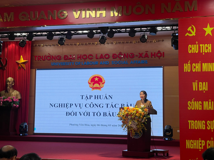 Phường Yên Hòa tập huấn nghiệp vụ công tác bầu cử cho các Tổ bầu cử- Ảnh 2.