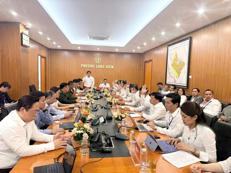 Hội đồng nhân dân lâm thời Phường Long Biên, nhiệm kỳ 2021-2026 kiện toàn công tác nhân sự tại kỳ họp thứ 4- Ảnh 4.