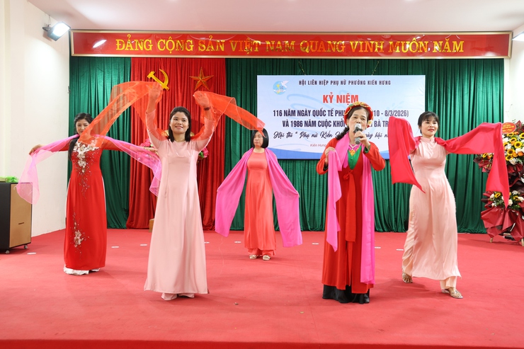 Hội LHPN phường Kiến Hưng long trọng tổ chức kỷ niệm 1986 năm Khởi nghĩa Hai Bà Trưng và 116  năm ngày Quốc tế Phụ nữ 8/3- Ảnh 6.