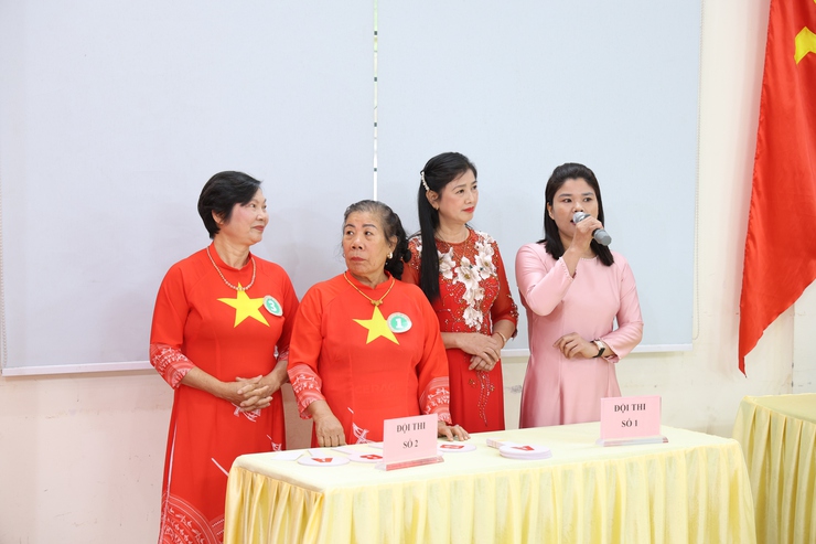 Hội LHPN phường Kiến Hưng long trọng tổ chức kỷ niệm 1986 năm Khởi nghĩa Hai Bà Trưng và 116  năm ngày Quốc tế Phụ nữ 8/3- Ảnh 7.