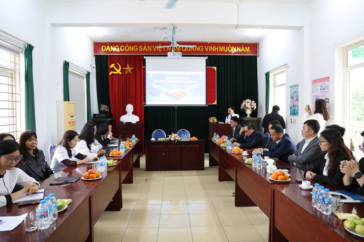 Lễ ký kết hợp tác chuyên môn giữa Bệnh viện Nhi Hà Nội và Trạm y tế phường Kiến Hưng- Ảnh 1.