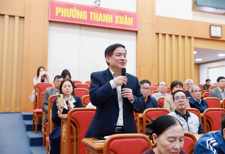 Hội nghị tiếp xúc cử tri tại Đơn vị bầu cử số 5 tăng cường gắn kết giữa người ứng cử với cử tri- Ảnh 10.