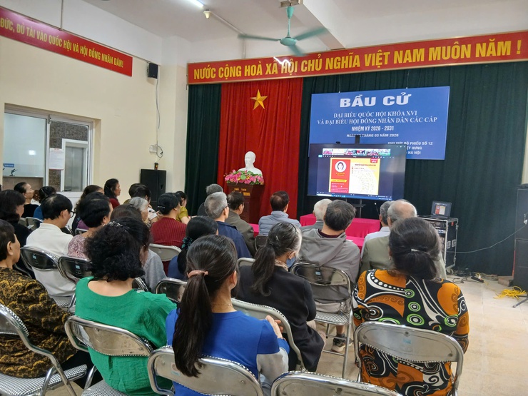 Hội nghị tiếp xúc cử tri với người ứng cử đại biểu Hội đồng nhân dân (HĐND) phường Việt Hưng khóa II, nhiệm kỳ 2026 – 2031 tại Đơn vị bầu cử số 3- Ảnh 7.