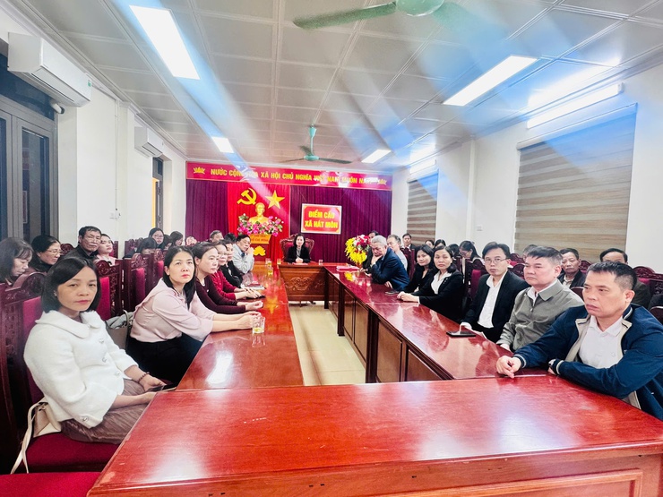 Hội nghị tiếp xúc giữa cử tri với ứng cử viên đại biểu HĐND thành phố Hà Nội, nhiệm kỳ 2026-2031, đơn vị bầu cử số 23- Ảnh 3.