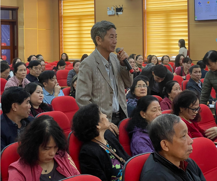 Phường Yên Hòa tập huấn nghiệp vụ công tác bầu cử cho các Tổ bầu cử- Ảnh 5.