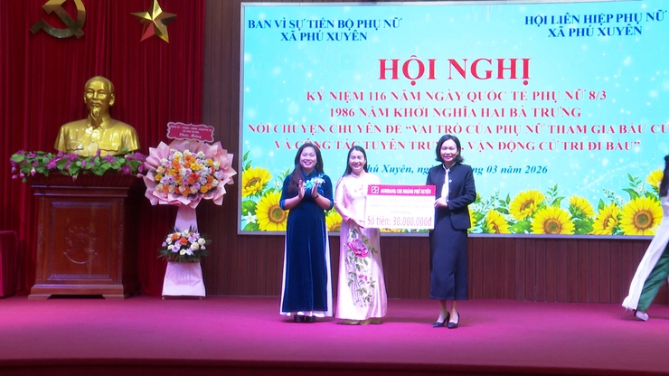 Xã Phú Xuyên tổ chức hội nghị kỷ niệm Ngày Quốc tế Phụ nữ 8/3 và nói chuyện chuyên đề về vai trò phụ nữ trong bầu cử- Ảnh 12.