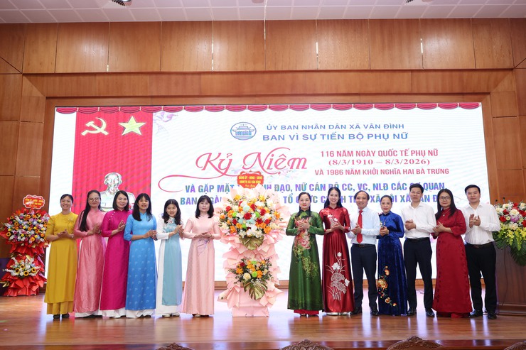 Vân Đình gặp mặt kỷ niệm Ngày Quốc tế Phụ nữ 8/3- Ảnh 3.