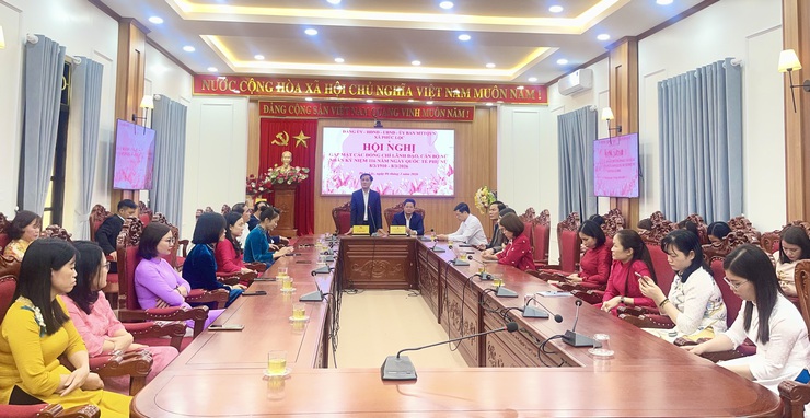 Phúc Lộc gặp mặt các đồng chí lãnh đạo, cán bộ, công chức, nhân viên nữ nhân Ngày Quốc tế Phụ nữ (8/3/1910-8/3/2026)- Ảnh 2.