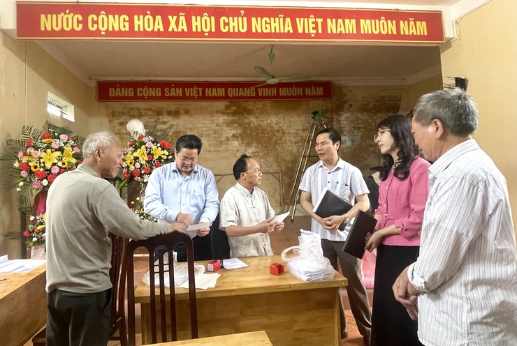 Lãnh đạo xã Phúc Lộc kiểm tra công tác chuẩn bị bầu cử nhiệm kỳ 2026–2031- Ảnh 8.