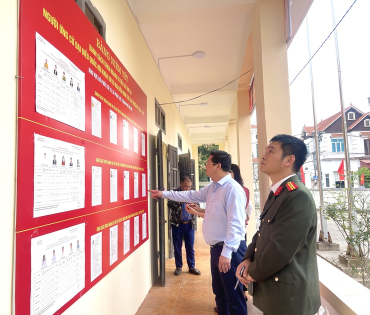 Lãnh đạo xã Phúc Lộc kiểm tra công tác chuẩn bị bầu cử nhiệm kỳ 2026–2031- Ảnh 5.