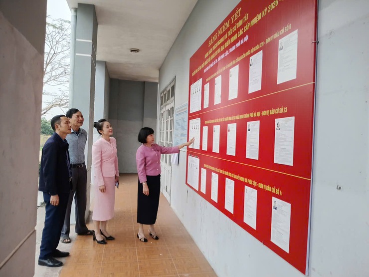 Lãnh đạo xã Phúc Lộc kiểm tra công tác chuẩn bị bầu cử nhiệm kỳ 2026–2031- Ảnh 4.