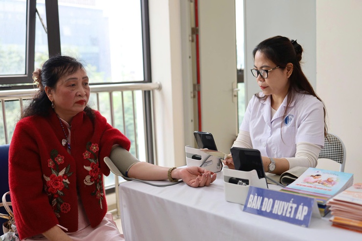 Phường Xuân Đỉnh: kỷ niệm 116 năm Ngày Quốc tế Phụ nữ 8/3và 1986 năm Cuộc khởi nghĩa Hai Bà Trưng- Ảnh 6.