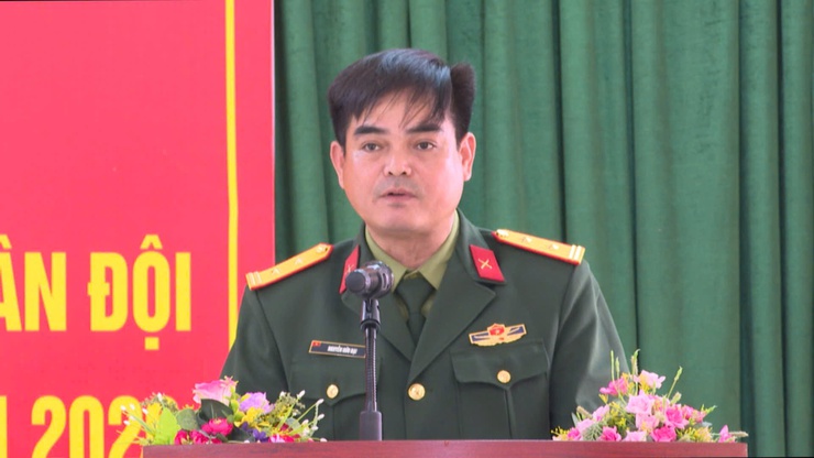 Xã Thanh Trì: Hội nghị gặp mặt, động viên và tặng quà công dân lên đường nhập ngũ thực hiện nghĩa vụ năm 2026- Ảnh 1.