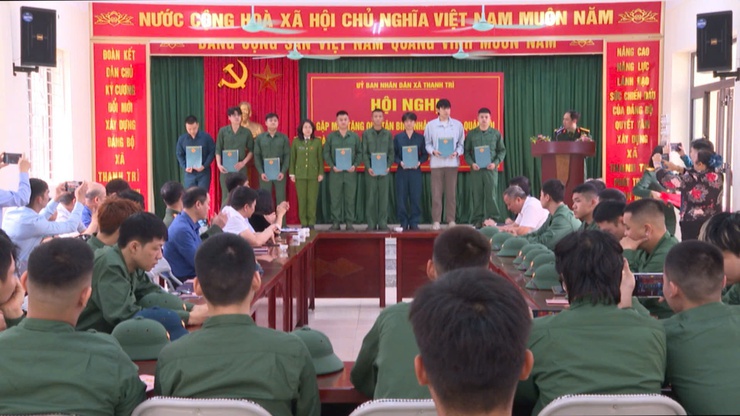 Xã Thanh Trì: Hội nghị gặp mặt, động viên và tặng quà công dân lên đường nhập ngũ thực hiện nghĩa vụ năm 2026- Ảnh 10.