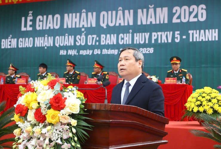 Hơn 700 tân binh tại Điểm giao nhận quân số 7 chính thức bước qua "cổng vinh quang"- Ảnh 1.