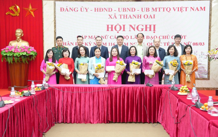 Xã Thanh Oai gặp mặt nữ cán bộ lãnh đạo chủ chốt nhân dịp kỷ niệm 116 năm Ngày Quốc tế Phụ nữ 8/3- Ảnh 4.