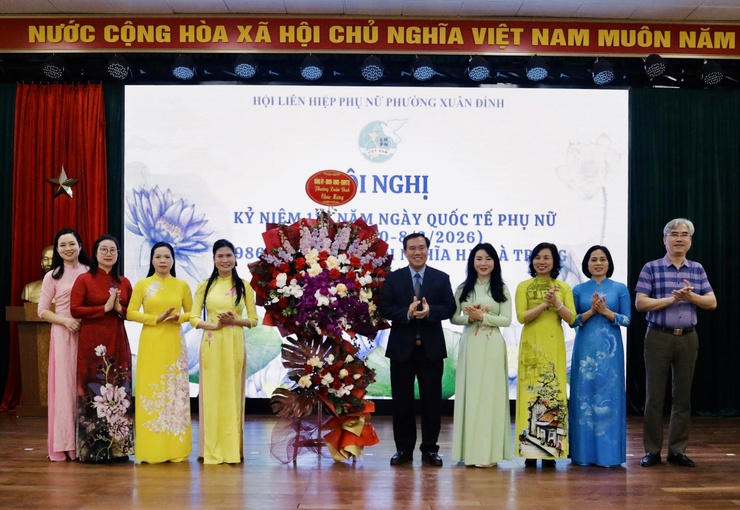 Phường Xuân Đỉnh: kỷ niệm 116 năm Ngày Quốc tế Phụ nữ 8/3và 1986 năm Cuộc khởi nghĩa Hai Bà Trưng- Ảnh 1.