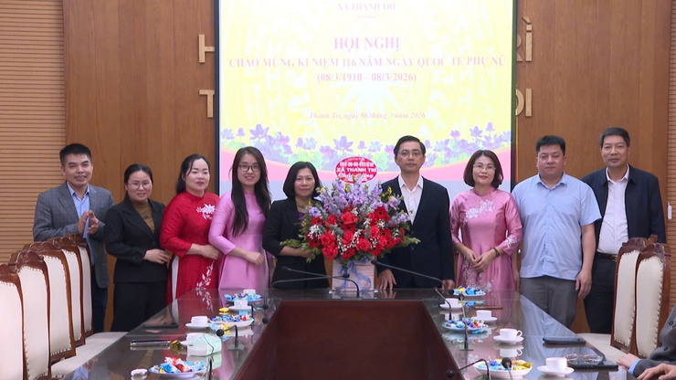Lãnh đạo xã Thanh Trì: Thăm, chúc mừng Hội LHPN xã nhân ngày phụ nữ Việt Nam- Ảnh 2.