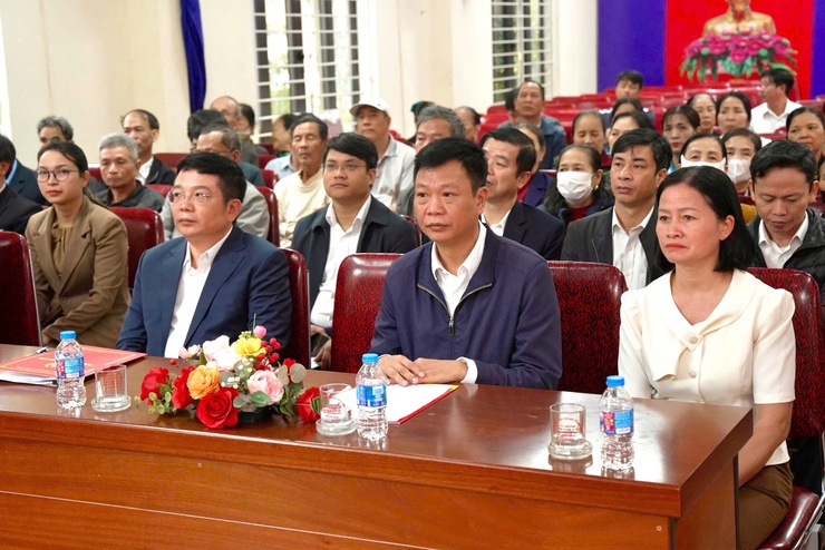 16 ứng cử viên đại biểu HĐND xã Thiên Lộc khóa II, nhiệm kỳ 2026 – 2031 tiếp xúc cử tri đơn vị bầu cử số 5 và số 6 để vận động bầu cử- Ảnh 7.