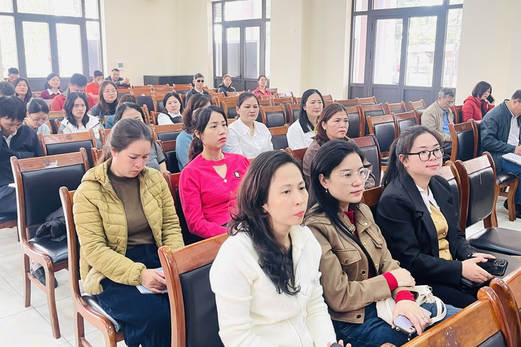 UBBC xã Thiên Lộc tập huấn một số nội dung về phần mềm phục vụ công tác bầu cử; hướng dẫn công tác quản lý, kiểm phiếu bầu cử đại biểu Quốc hội khóa XVI và đại biểu HĐND các cấp, nhiệm kỳ 2026 - 2031- Ảnh 4.