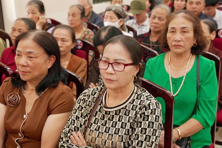 16 ứng cử viên đại biểu HĐND xã Thiên Lộc khóa II, nhiệm kỳ 2026 – 2031 tiếp xúc cử tri đơn vị bầu cử số 5 và số 6 để vận động bầu cử- Ảnh 26.