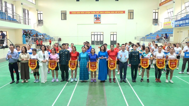 SÔI NỔI GIẢI BÓNG CHUYỀN HƠI NỮ XÃ THANH OAI MỞ RỘNG NĂM 2026- Ảnh 5.