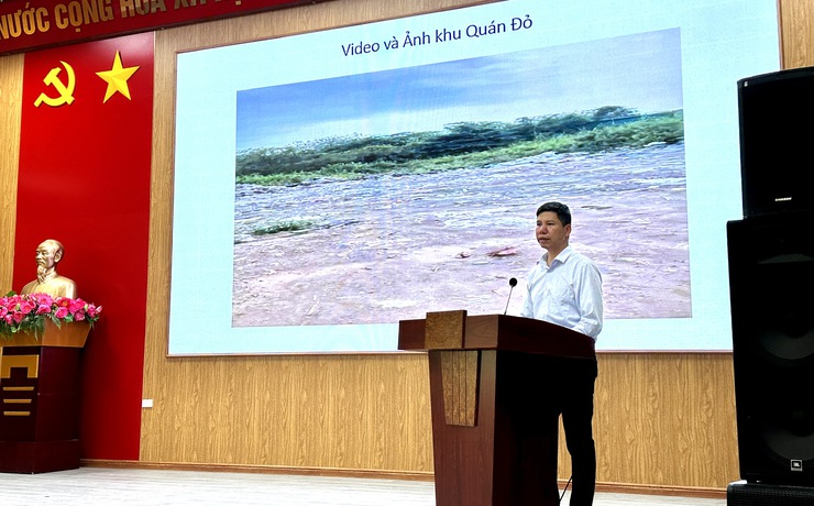 Bát Tràng tuyên truyền pháp luật cá biệt về đất đai, bảo vệ môi trường tại thôn Khoan Tế- Ảnh 1.