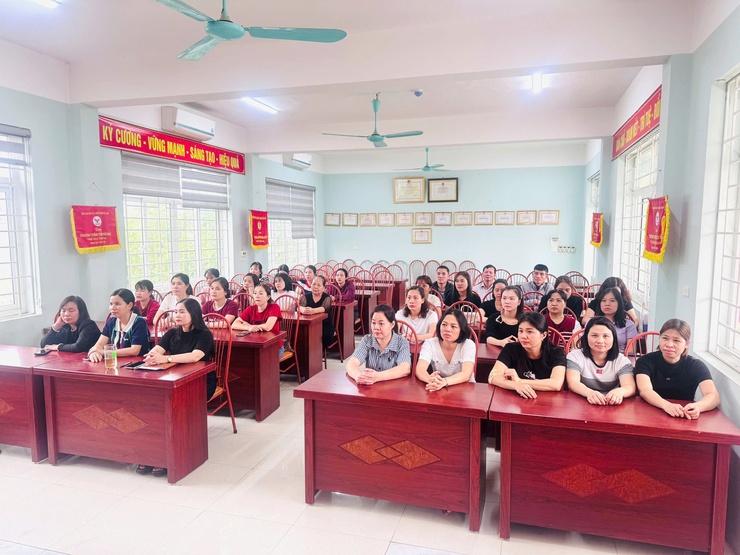 Xã Quốc Oai hoàn thành tổ chức hội nghị tiếp xúc cử tri để các ứng cử viên đại biểu HĐND xã khóa II, nhiệm kỳ 2026-2031 thực hiện quyền vận động bầu cử- Ảnh 6.