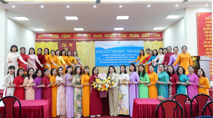 Phụ nữ phường Yên Nghĩa giao lưu “Văn hóa – Văn nghệ” chào mừng Ngày Quốc tế Phụ nữ 8/3 và cuộc bầu cử đại biểu Quốc hội, HĐND các cấp- Ảnh 8.