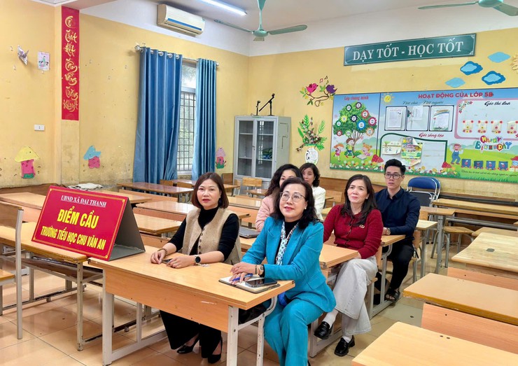 Ngành giáo dục xã Đại Thanh dự hội nghị tập huấn triển khai thí điểm nội dung giáo dục trí tuệ nhân tạo (AI).- Ảnh 1.