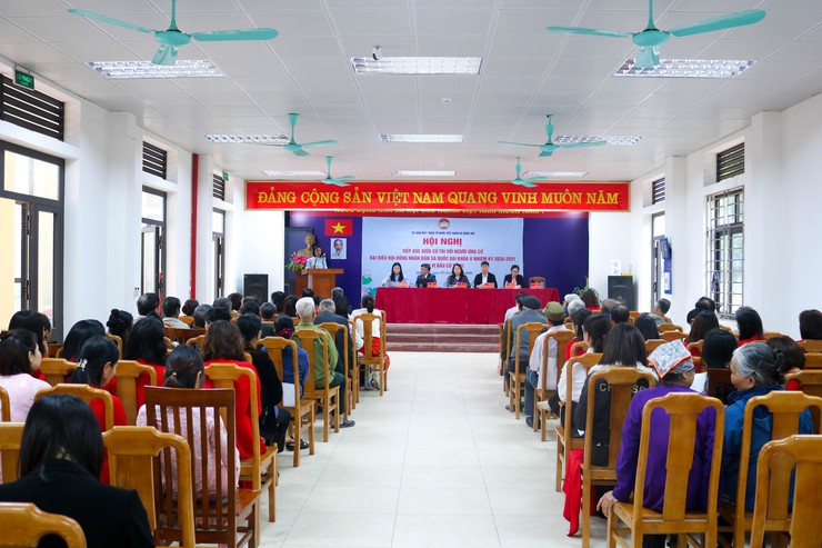 Ứng cử viên đại biểu HĐND xã Quốc Oai, nhiệm kỳ 2026-2031 tiếp xúc cử tri tại đơn vị bầu cử số 1- Ảnh 3.