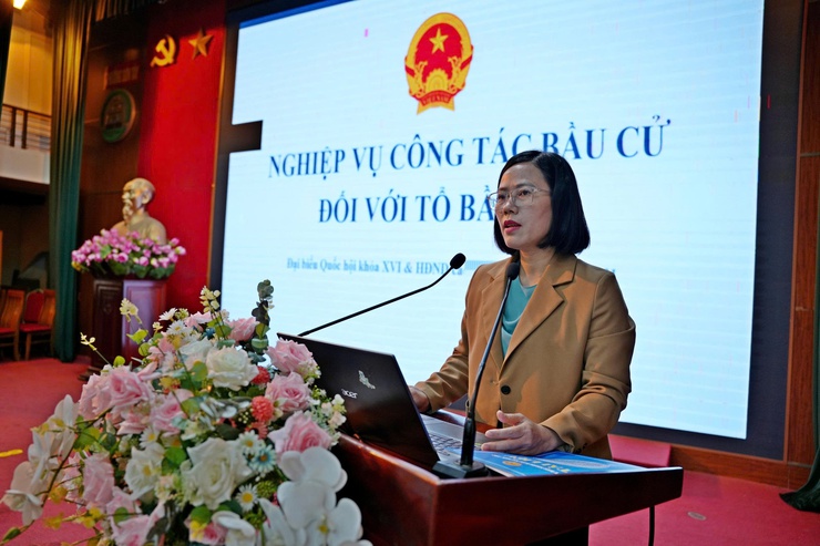 SƠN TÂY TẬP HUẤN NGHIỆP VỤ CÔNG TÁC BẦU CỬ- Ảnh 2.