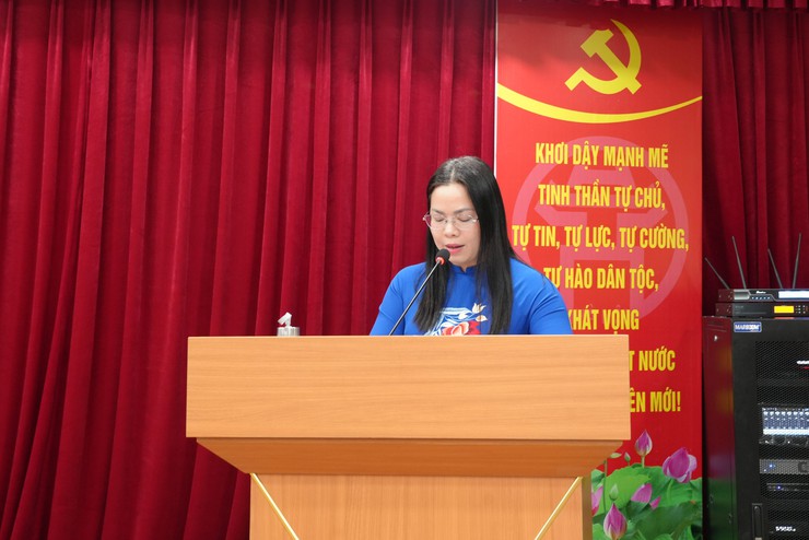 Lan tỏa tinh thần đoàn kết tại Trung tâm Phục vụ hành chính công Hà Nội nhân Ngày Quốc tế Phụ nữ 8/3- Ảnh 3.