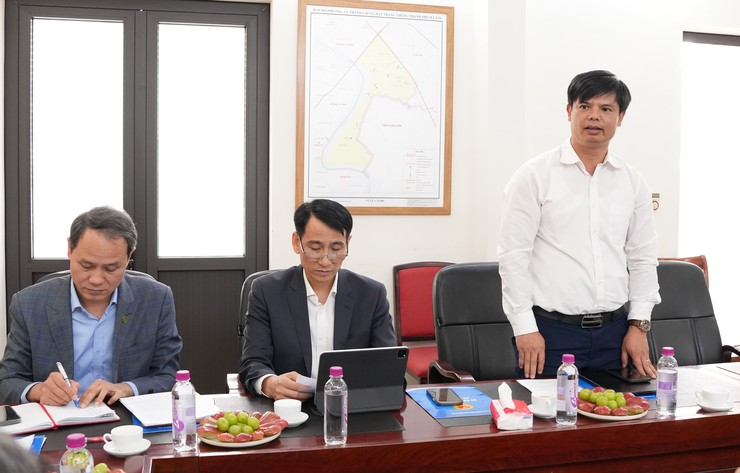 Đoàn kiểm tra Ban bầu cử HĐND thành phố Hà Nội kiểm tra công tác chuẩn bị bầu cử tại xã Bát Tràng- Ảnh 3.