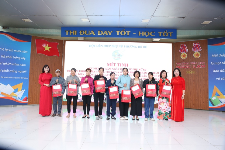 Hội Liên hiệp phụ nữ phường Bồ Đề tổ chức Mít tinh chào mừng 116 năm ngày quốc tế phụ nữ 8/3; chào mừng Bầu cử đại biểu Quốc hội khoá XVI và đại biểu HĐND các cấp nhiệm kỳ 2026 - 2031- Ảnh 5.