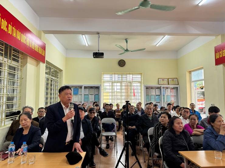 Phường Việt Hưng tổ chức Hội nghị tiếp xúc cử tri với người ứng cử đại biểu HĐND phường khóa II, nhiệm kỳ 2026 – 2031.- Ảnh 11.