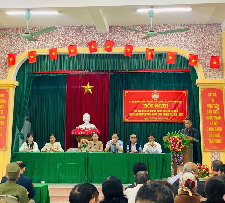 Hoàn thành hội nghị tiếp xúc cử tri giữa người ứng cử đại biểu Quốc hội và đại biểu HĐND các cấp tại xã Chương Dương- Ảnh 1.