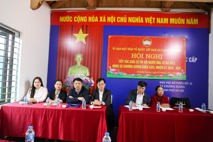 Hoàn thành hội nghị tiếp xúc cử tri giữa người ứng cử đại biểu Quốc hội và đại biểu HĐND các cấp tại xã Chương Dương- Ảnh 2.