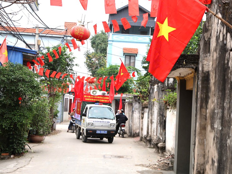 Xã Tam Hưng ra quân tuyên truyền lưu động về bầu cử- Ảnh 10.