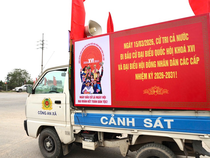 Xã Tam Hưng ra quân tuyên truyền lưu động về bầu cử- Ảnh 5.