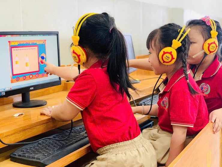 Trường Mầm non Thạch Cầu đẩy mạnh chuyển đổi số trong quản lý, dạy và học- Ảnh 2.