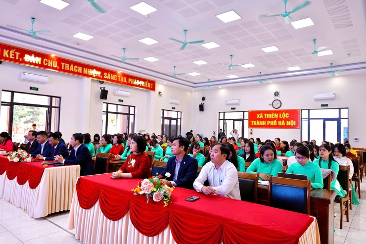 Xã Thiên Lộc gặp mặt nữ cán bộ nhân kỷ niệm Ngày Quốc tế Phụ nữ 8/3- Ảnh 6.